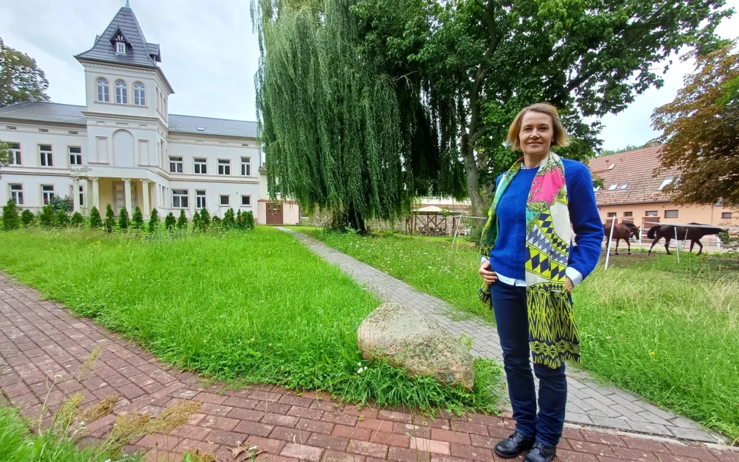 Volksstimme / Ein Dorf wird wachgeküsst